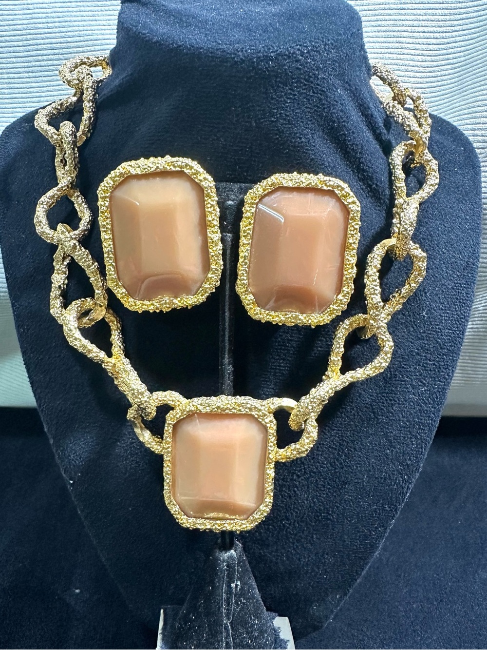 Vtg: Les Bernard Textured Twisted Link Necklace & Clip On Earring Set